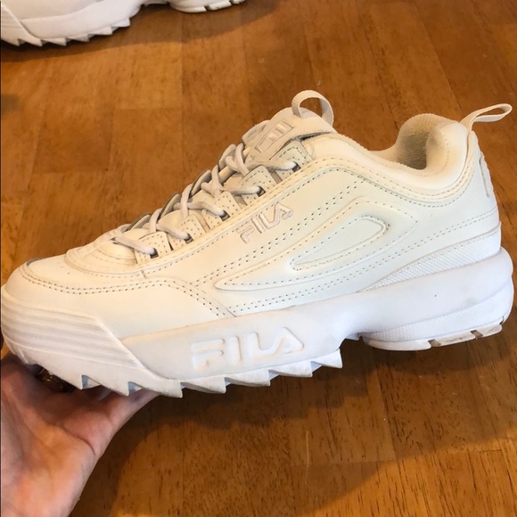 Fila Disruptor 2 - Women’s size 7.5 - Picture 1 of 6